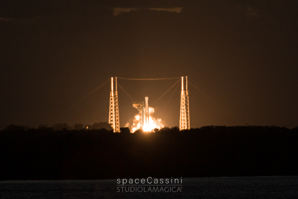 Space Cassini - StudioLaMagica - rocket science pictures