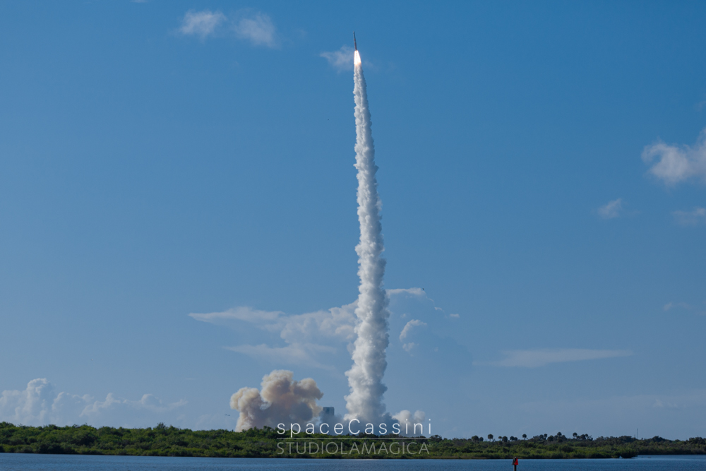 Space Cassini - StudioLaMagica - rocket science pictures